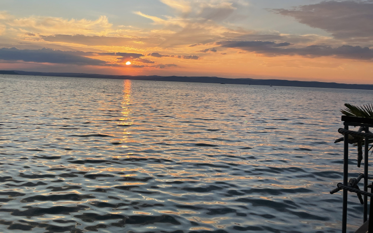 Tízedannyi mikroműanyag van a Balatonban, mint a Bodrogban